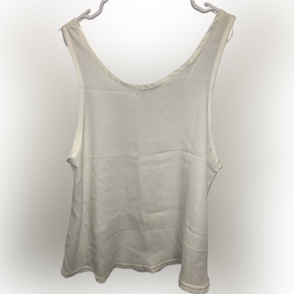 SLY Lang tank top - Free Size  - Pre-owned. - Picture 2 of 8